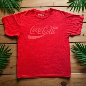 Coca-Cola Red Graphic T-Shirt - Size Large